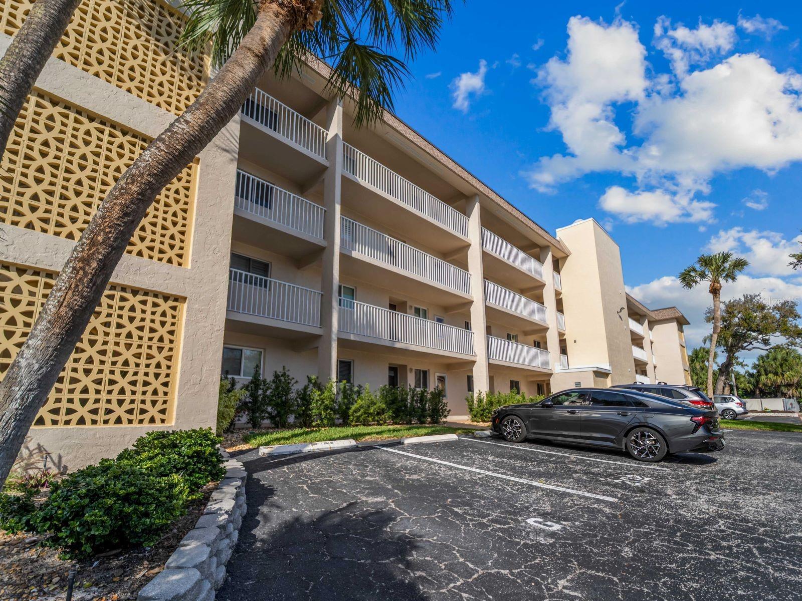 CASA SEVILLE - Residential