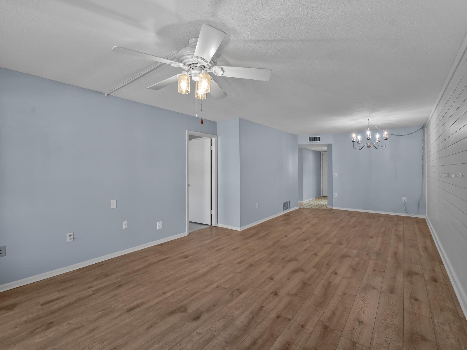 CASA SEVILLE - Residential