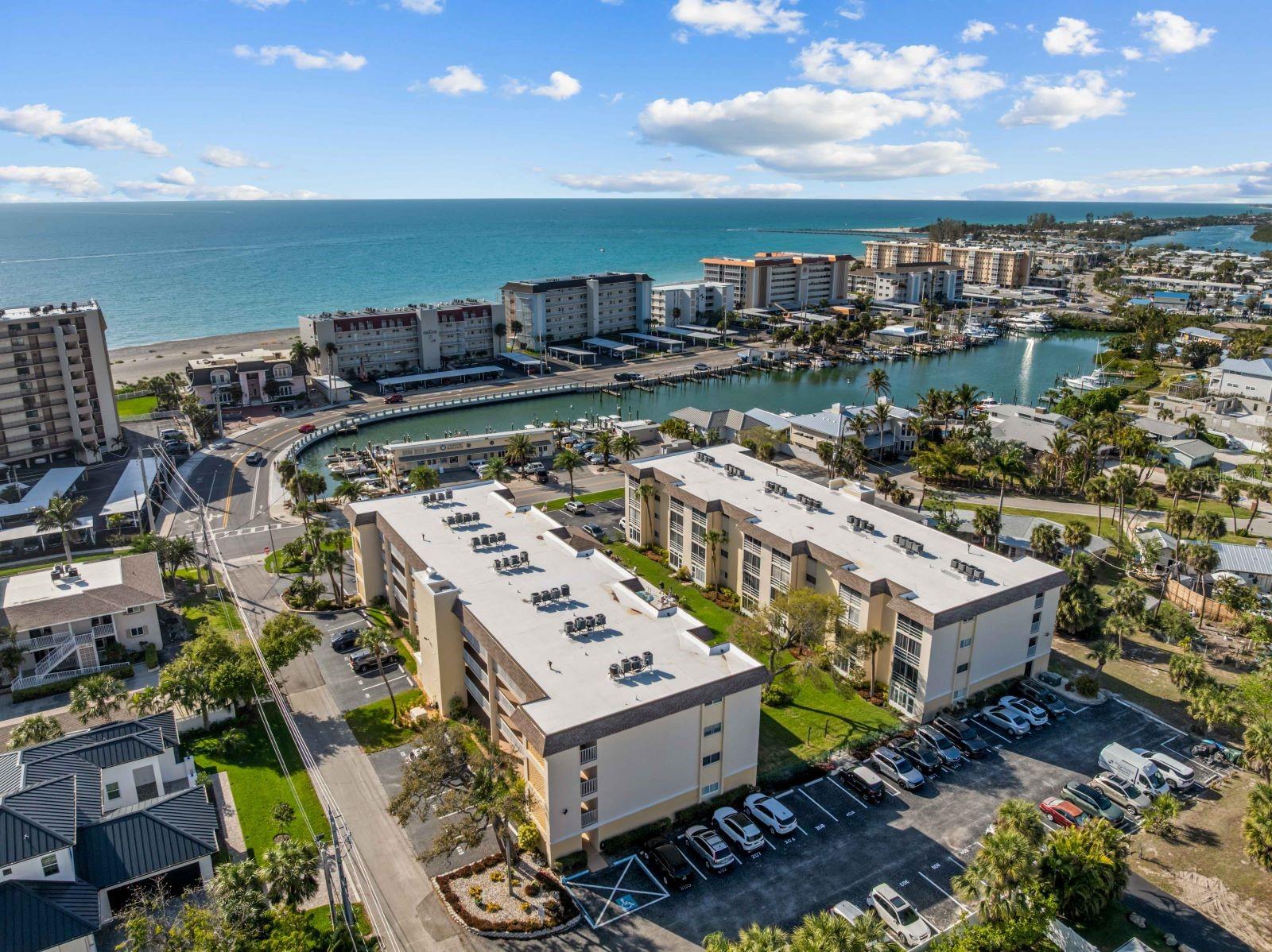 CASA SEVILLE - Residential