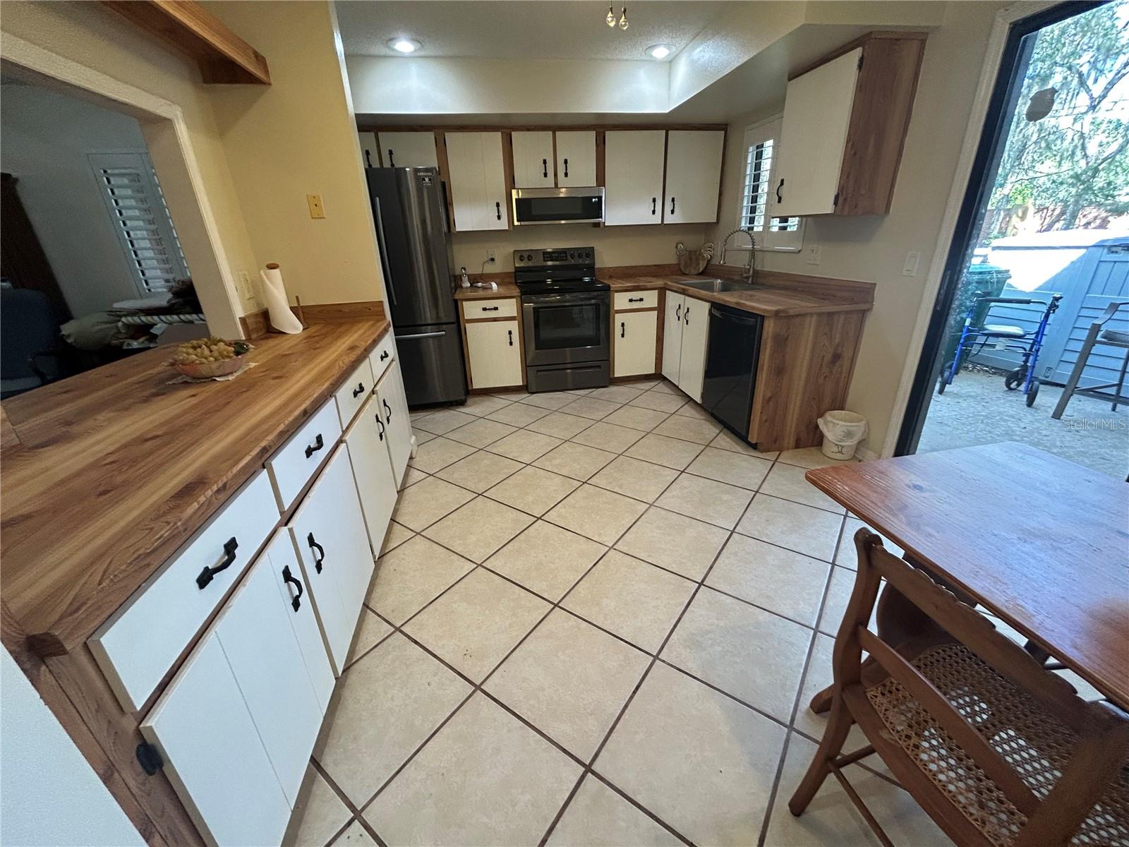 BRANDYWINE VILLAGE CONDO - Residential