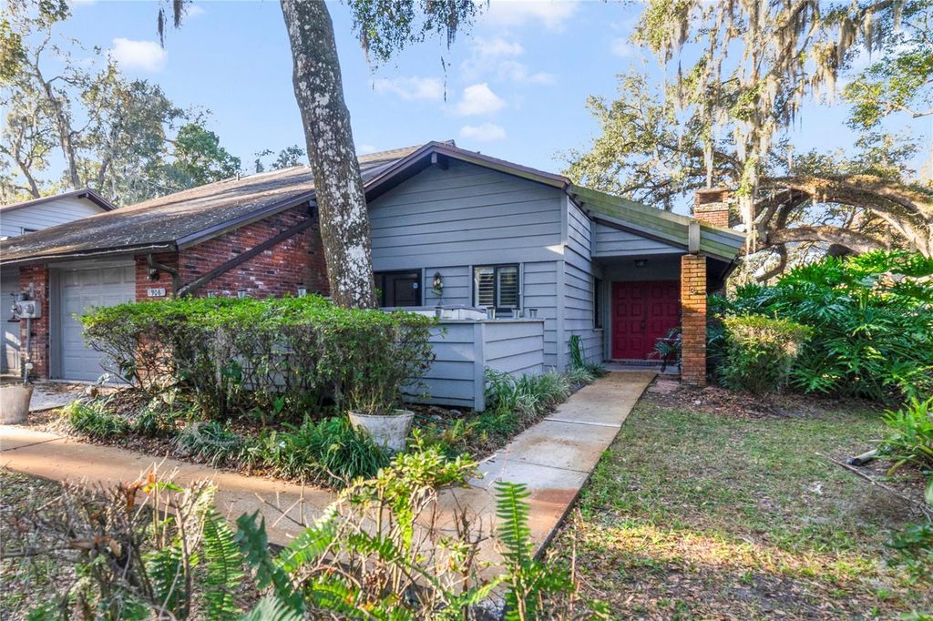 Photo of 906 Village Green Road, Deland, FL 32720 (MLS # V4946108)