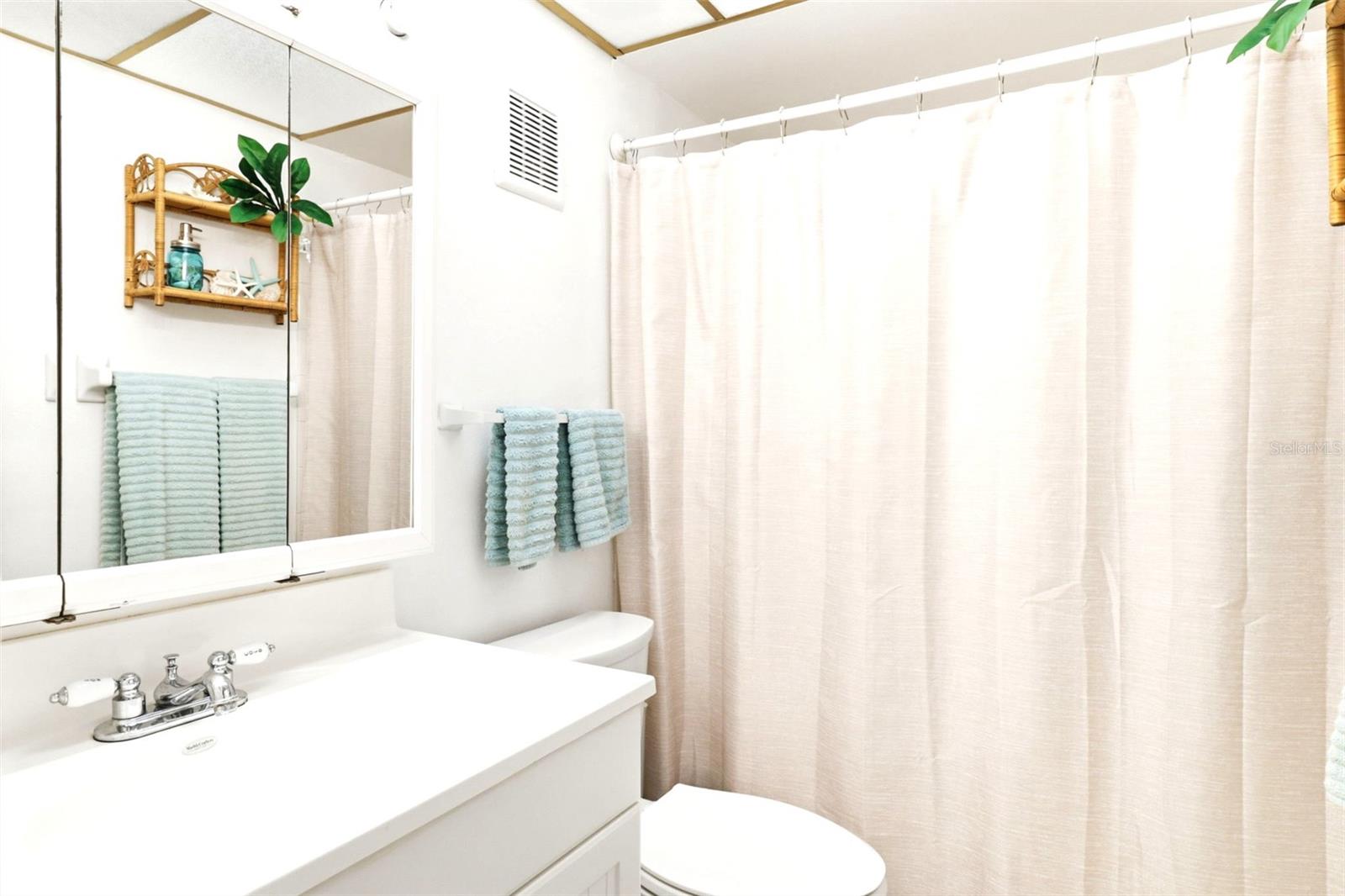 LONG BAYOU - Residential