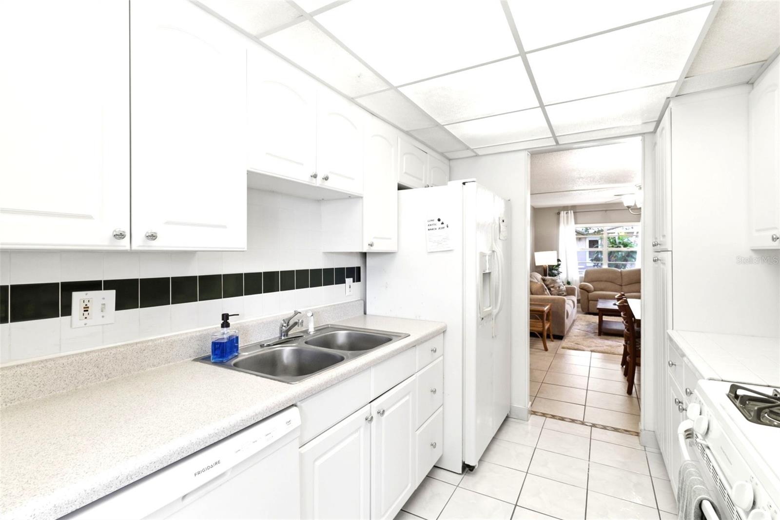 LONG BAYOU - Residential