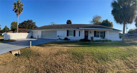 Photo of 1 Cherry Lane, Ocala, FL 34472 (MLS # OM713217)