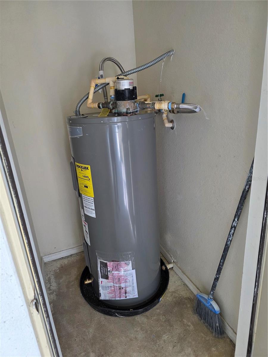 MADISON AT METROWEST - Residential