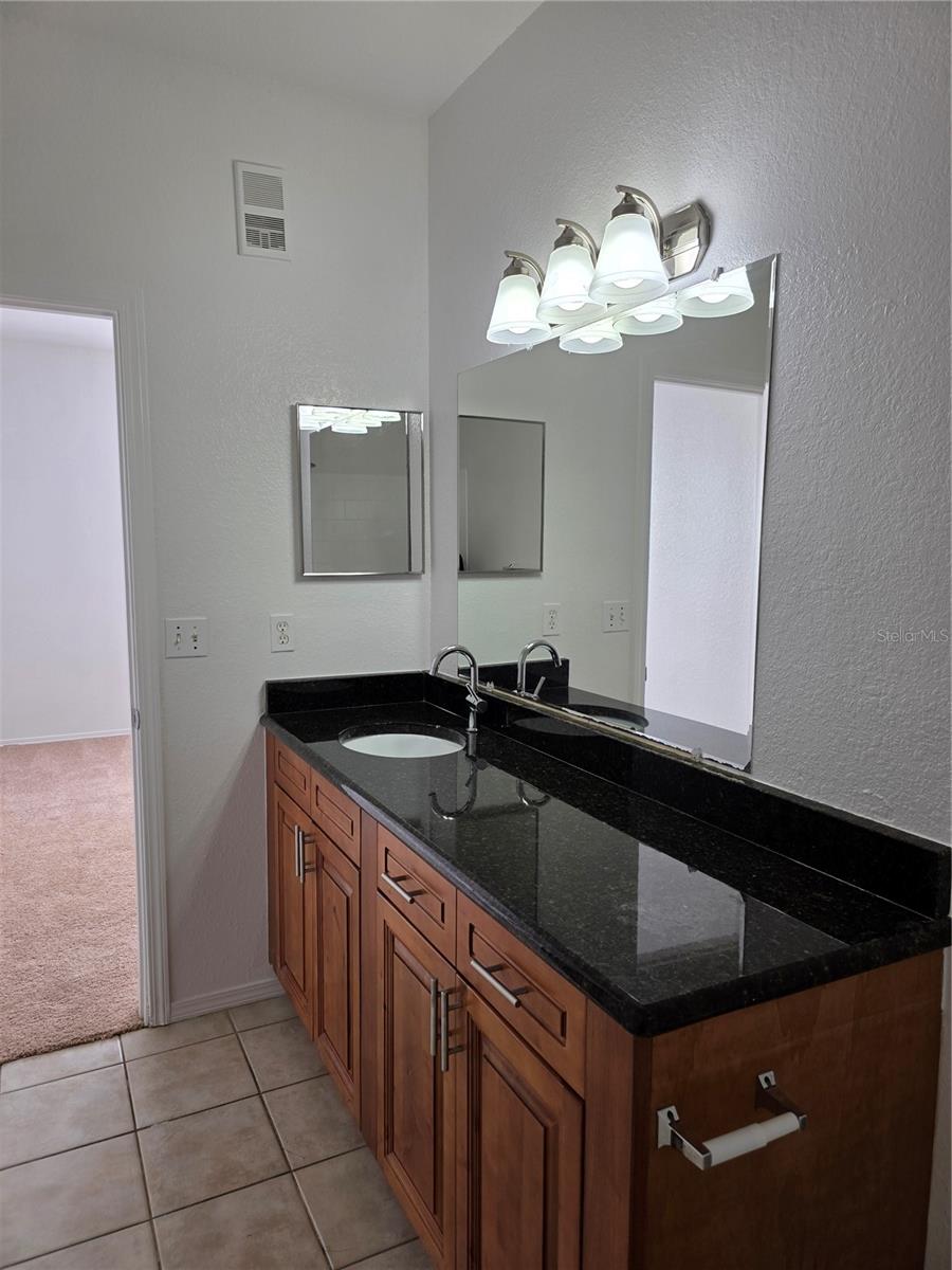 MADISON AT METROWEST - Residential