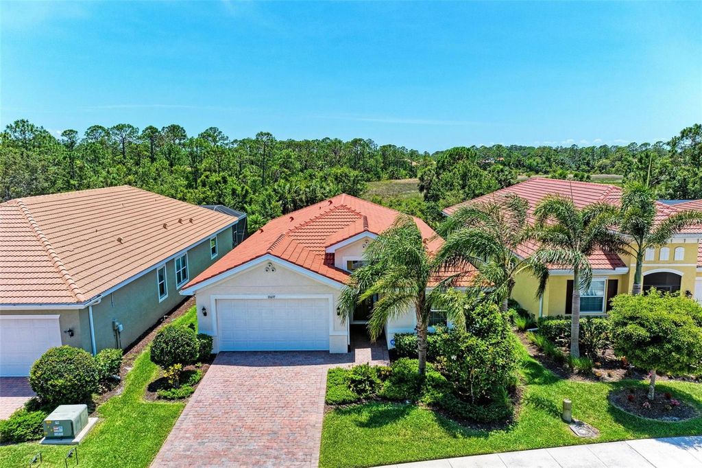 Photo of 11637 Parrotfish Street, Venice, FL 34292 (MLS # N6126218)