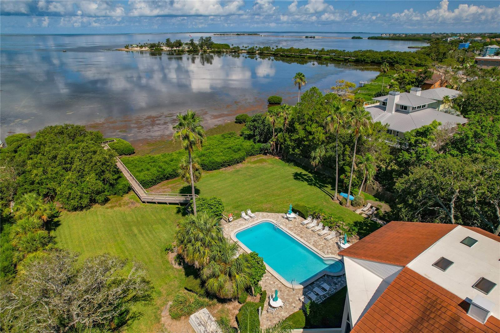 300 S FLORIDA AVENUE 300F