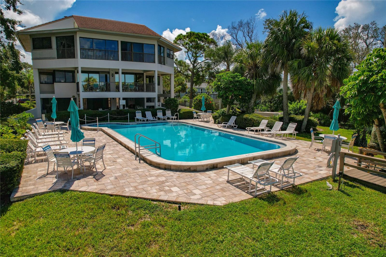 300 S FLORIDA AVENUE 300F