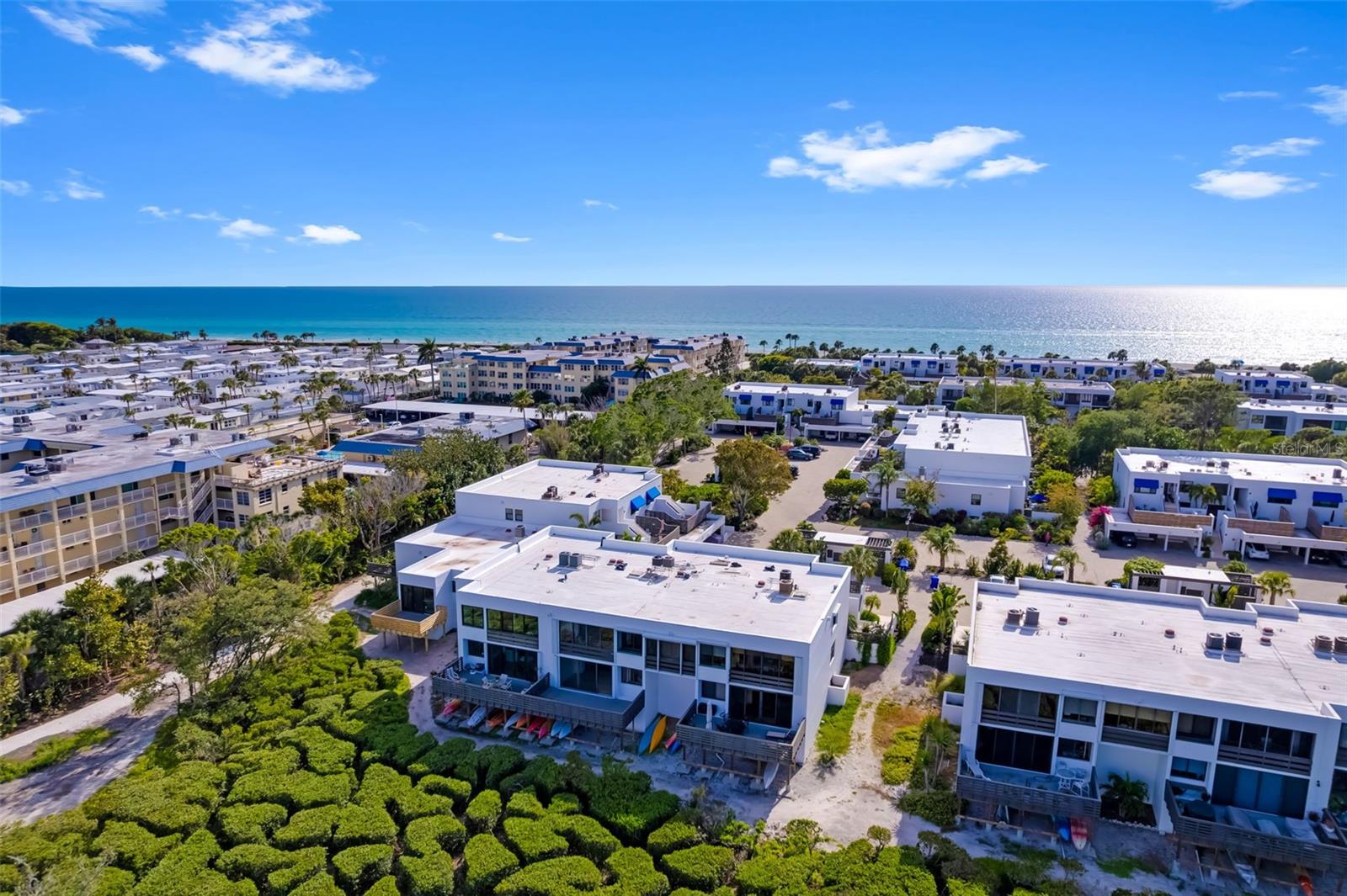 BAYPORT BCH & TEN PH E - Residential