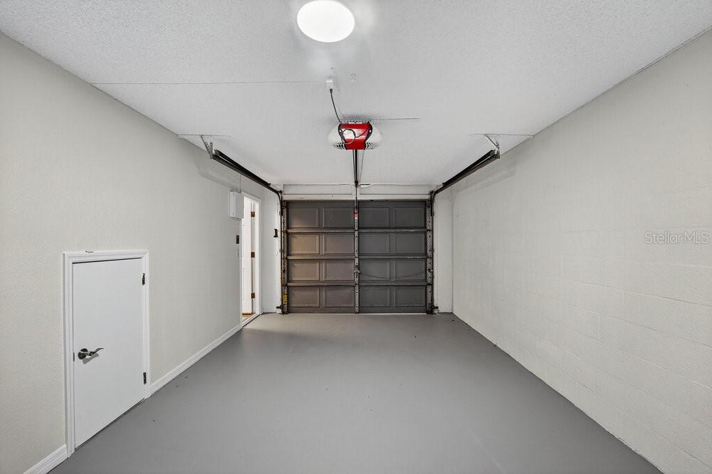 VILLAS AT RIVER OAKS UNREC - Residential Lease