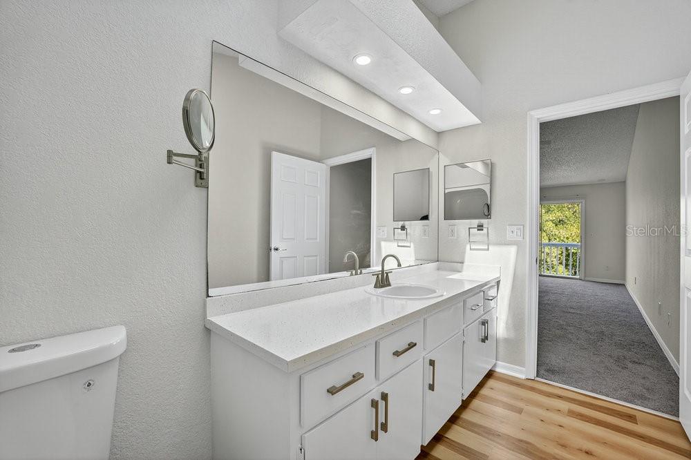 VILLAS AT RIVER OAKS UNREC - Residential Lease