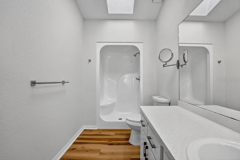 VILLAS AT RIVER OAKS UNREC - Residential Lease