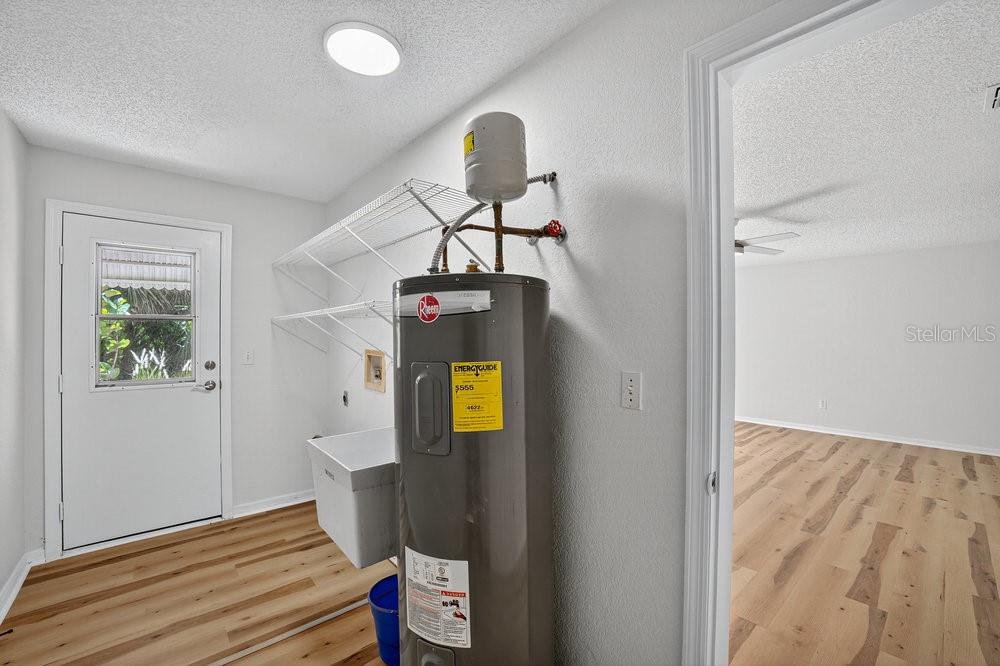 VILLAS AT RIVER OAKS UNREC - Residential Lease