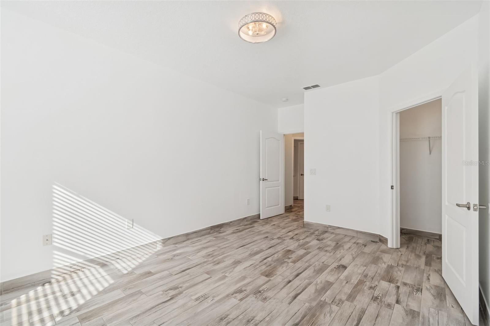 THE VILLAS CONDOS - Residential