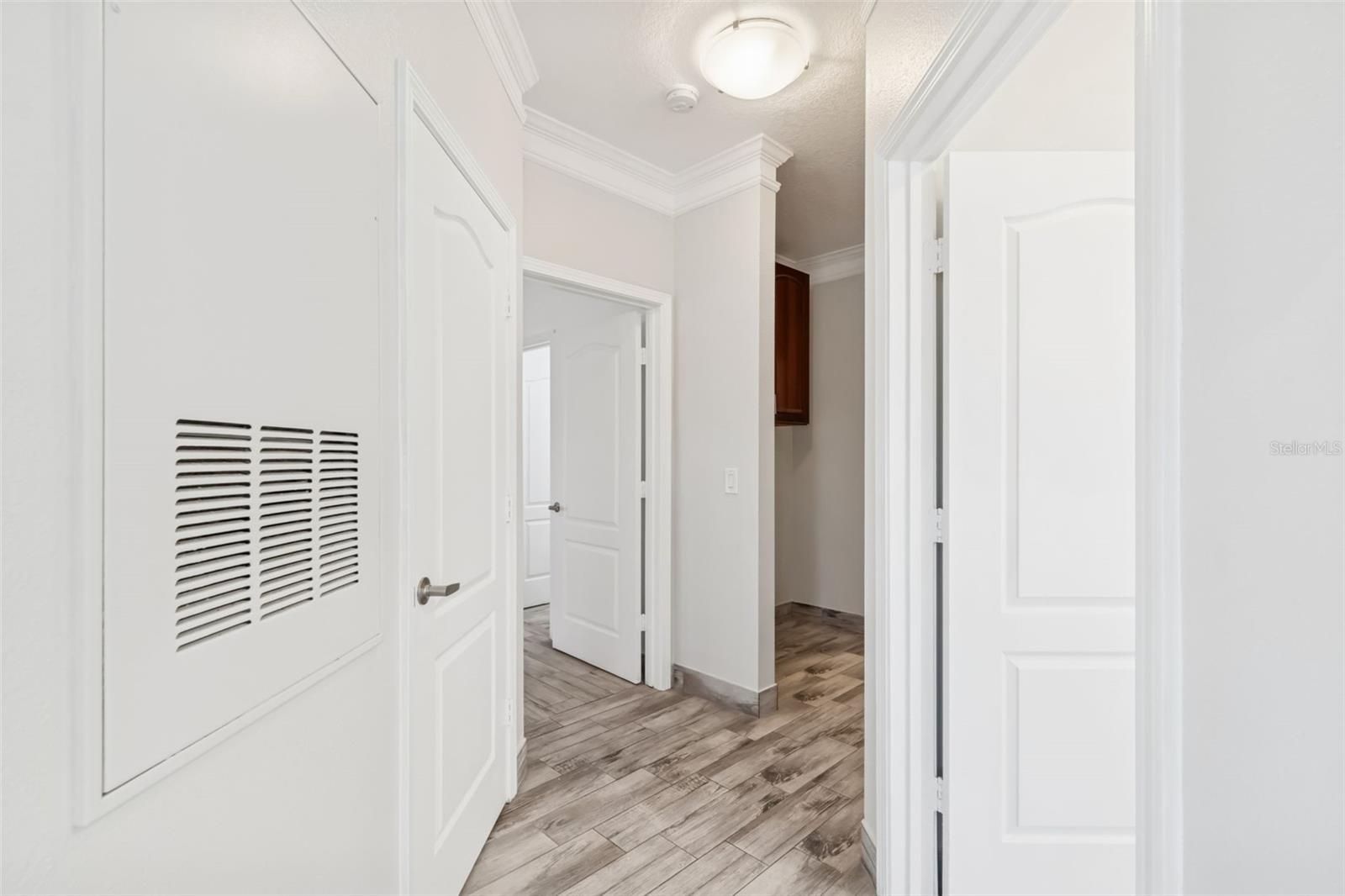 THE VILLAS CONDOS - Residential