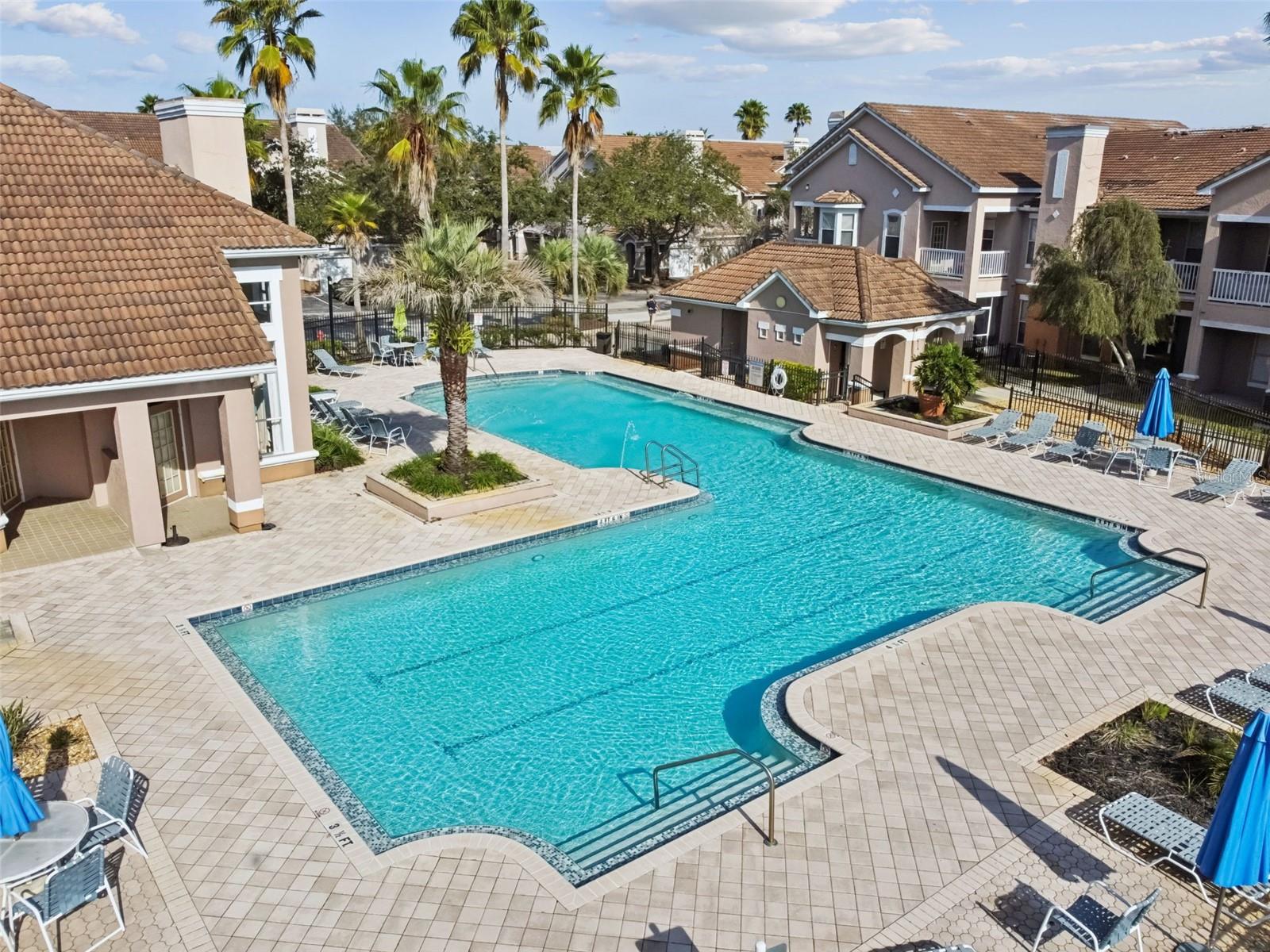 THE VILLAS CONDOS - Residential