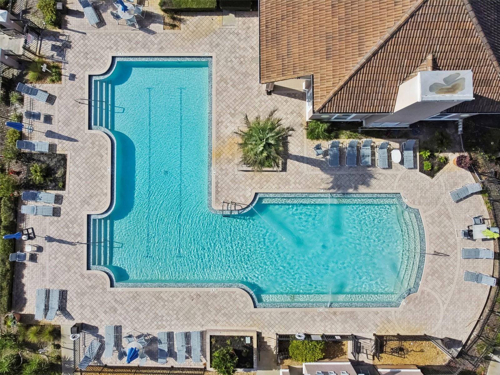 THE VILLAS CONDOS - Residential