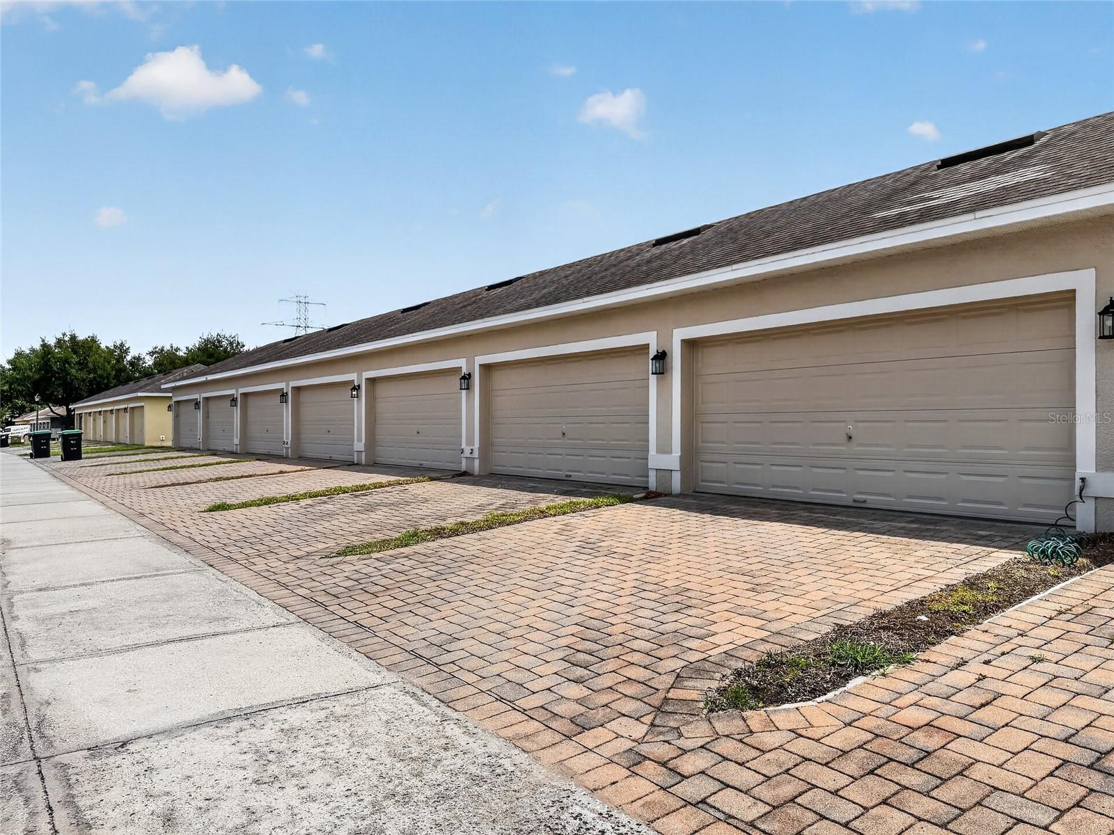 SIGNATURE LKS-PCL 01D PH 01 - Residential