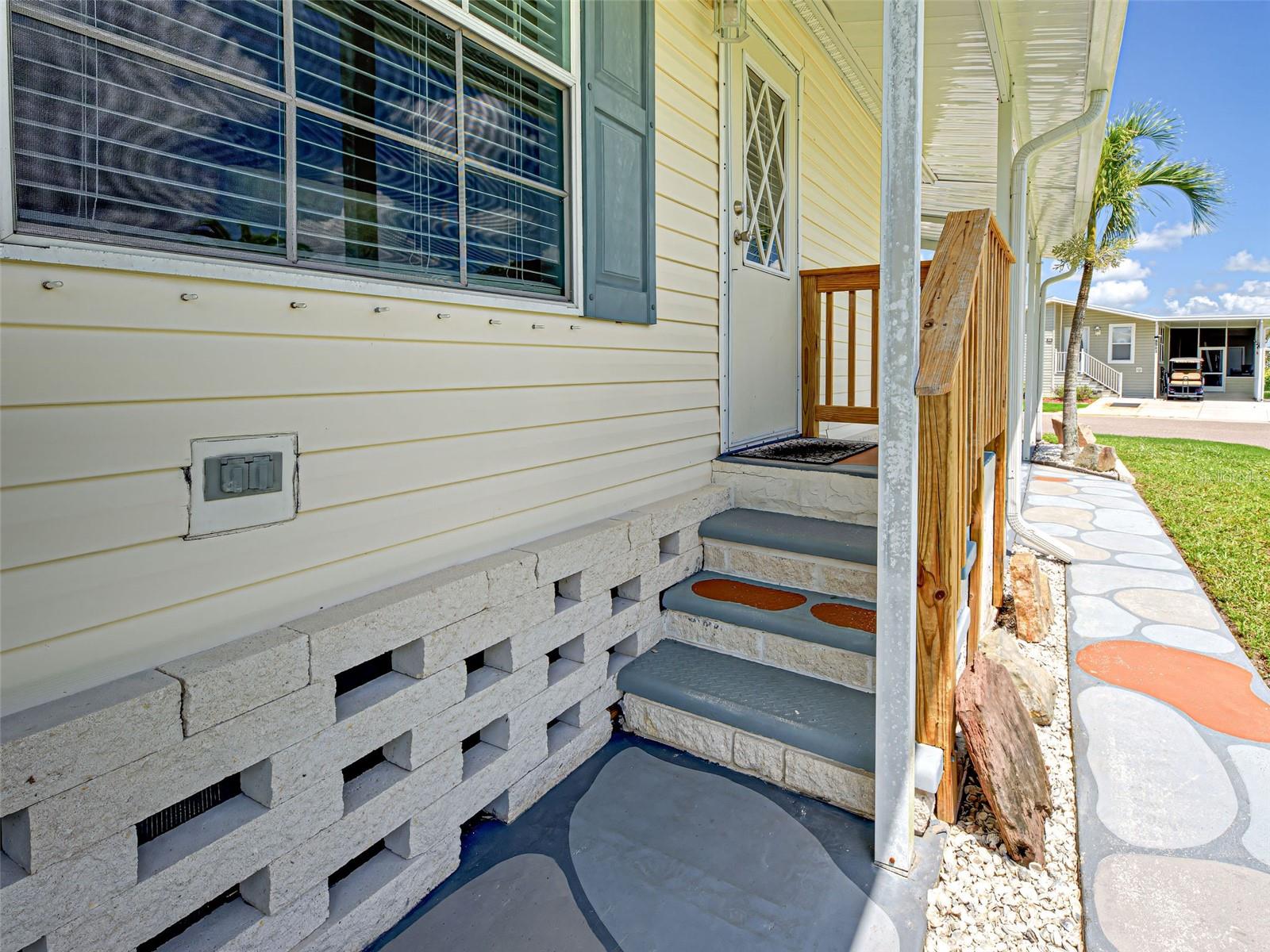HOLIDAY PARK - Residential