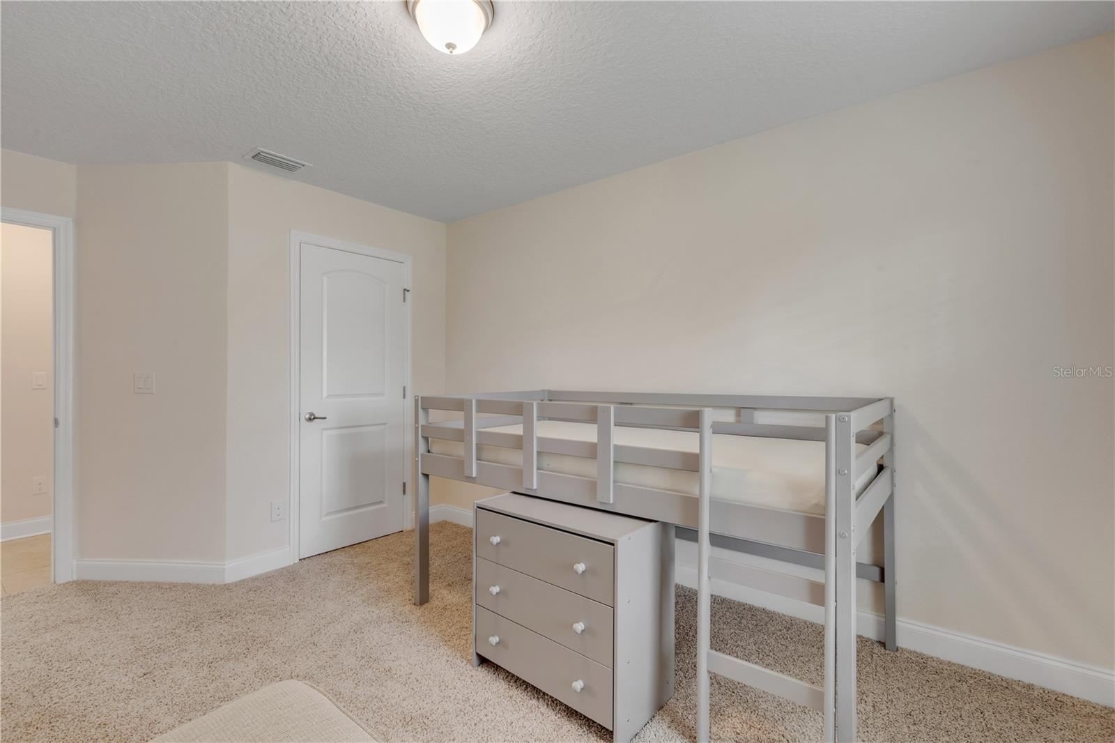 ROYAL PALMS SEC 33/PALM COAST - Residential