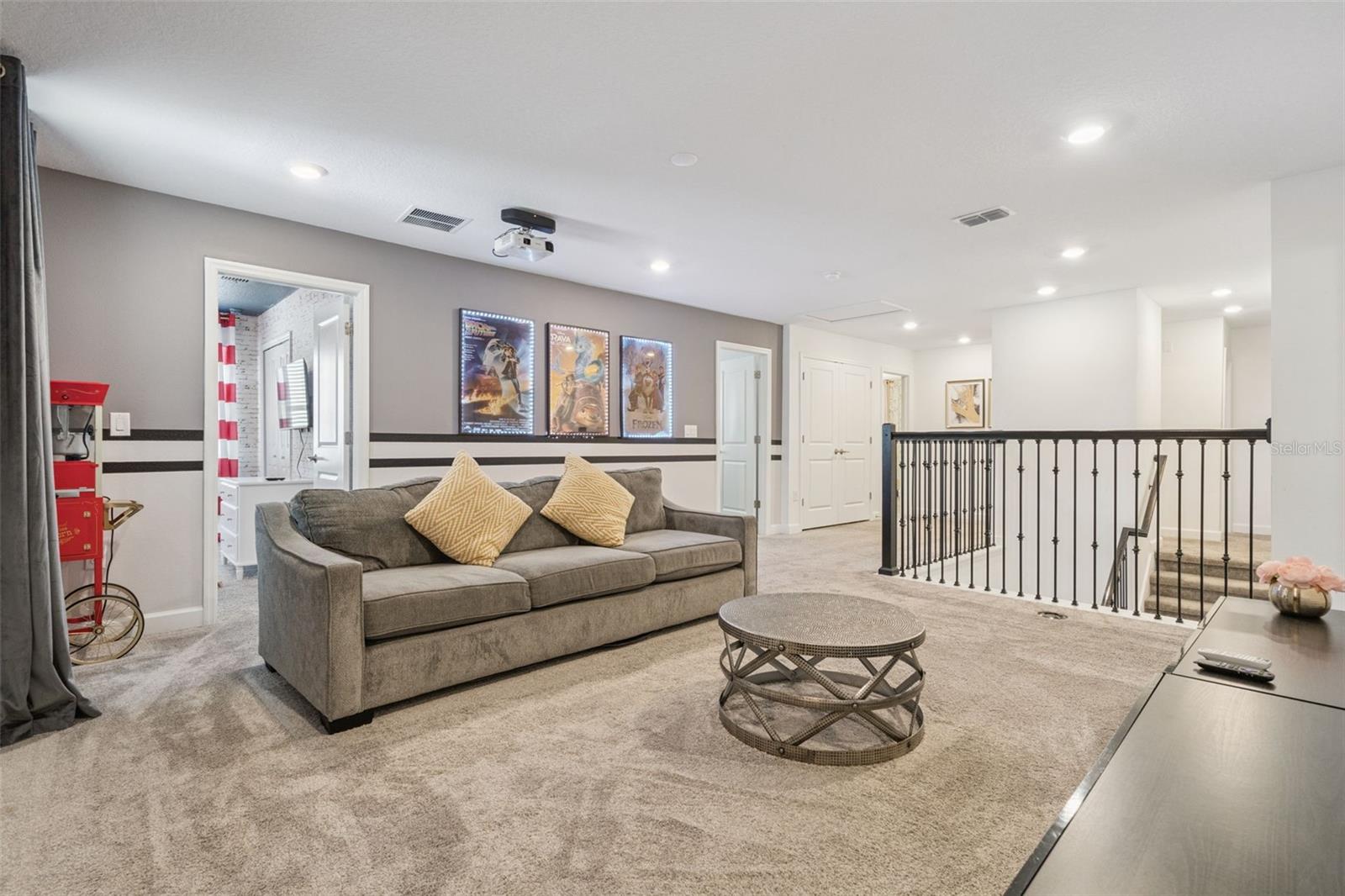 COVE AT STOREY LAKE III - Residential