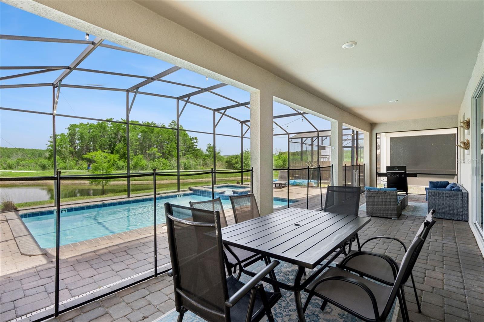 COVE AT STOREY LAKE III - Residential