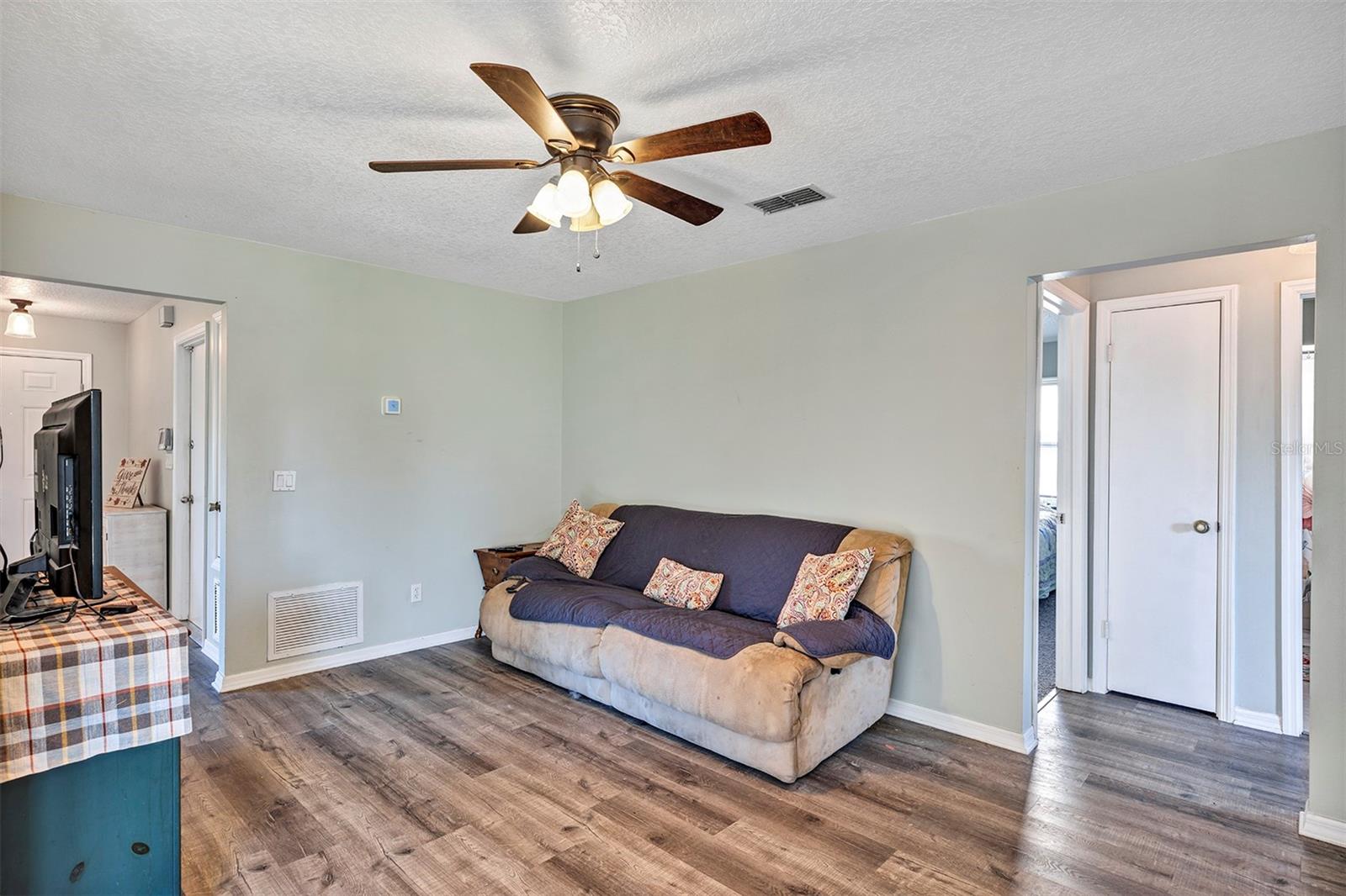BRANDY HARBOR - Residential