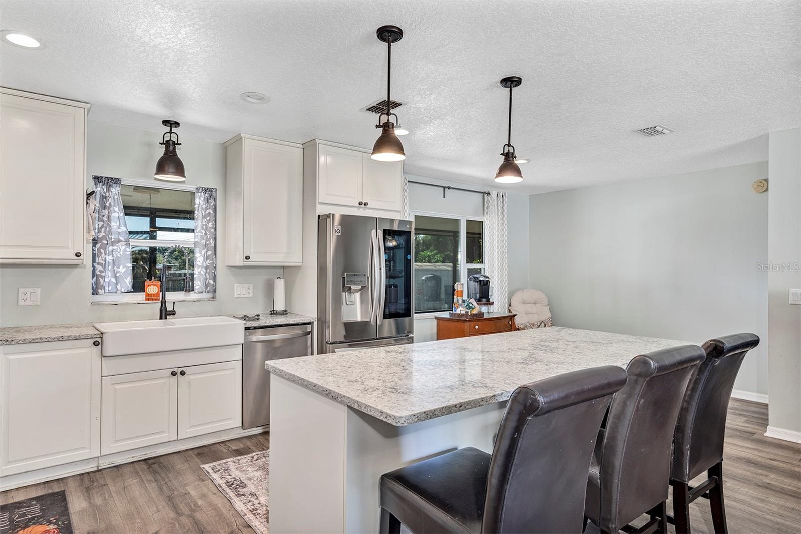 4146 THOMASSA COURT