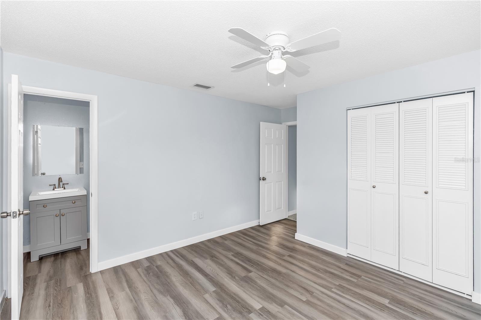 LONDONDERRY HILLS SEC 02 - Residential