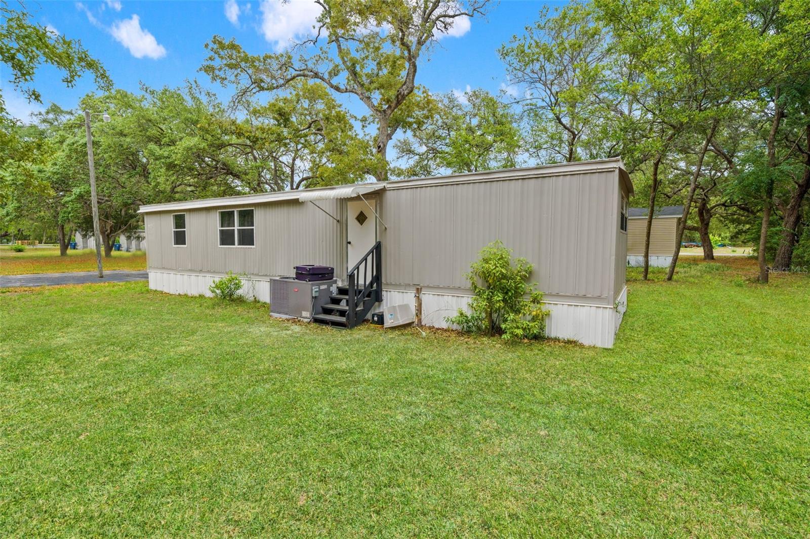 WEEKI WACHEE ACRES ADD - Residential