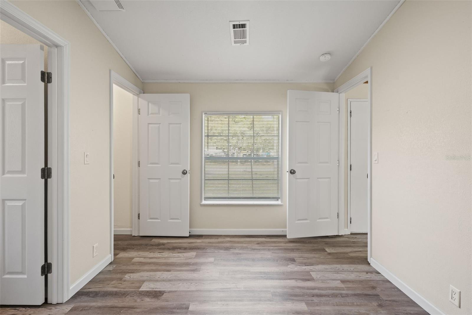 WEEKI WACHEE ACRES ADD - Residential