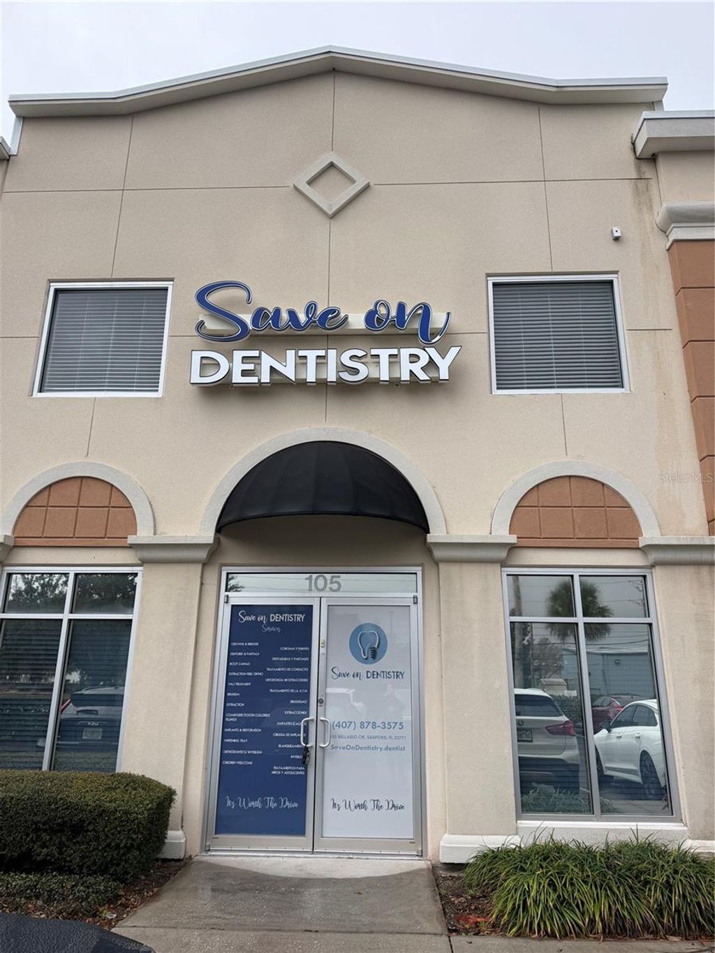 Photo of 105 Bellagio Circle, Sanford, FL 32771 (MLS # O6379931)