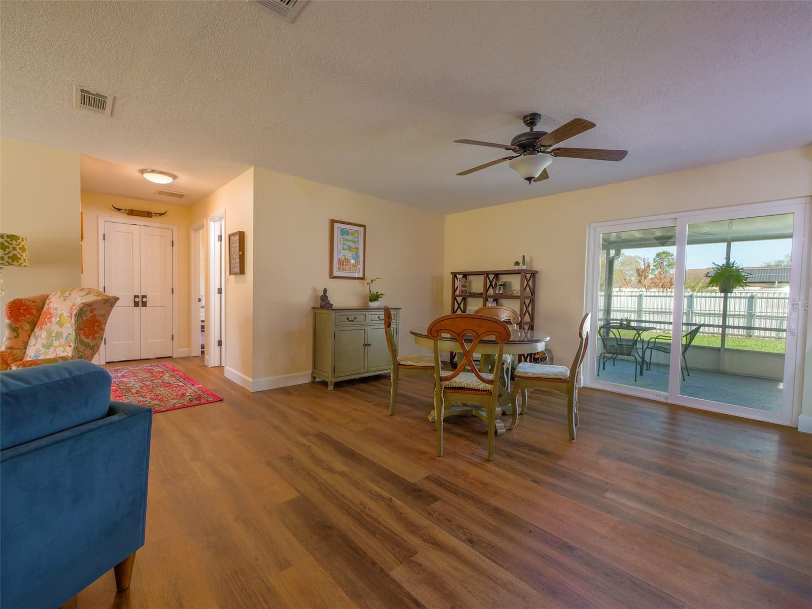 DOVER ESTATES SECOND ADD - Residential