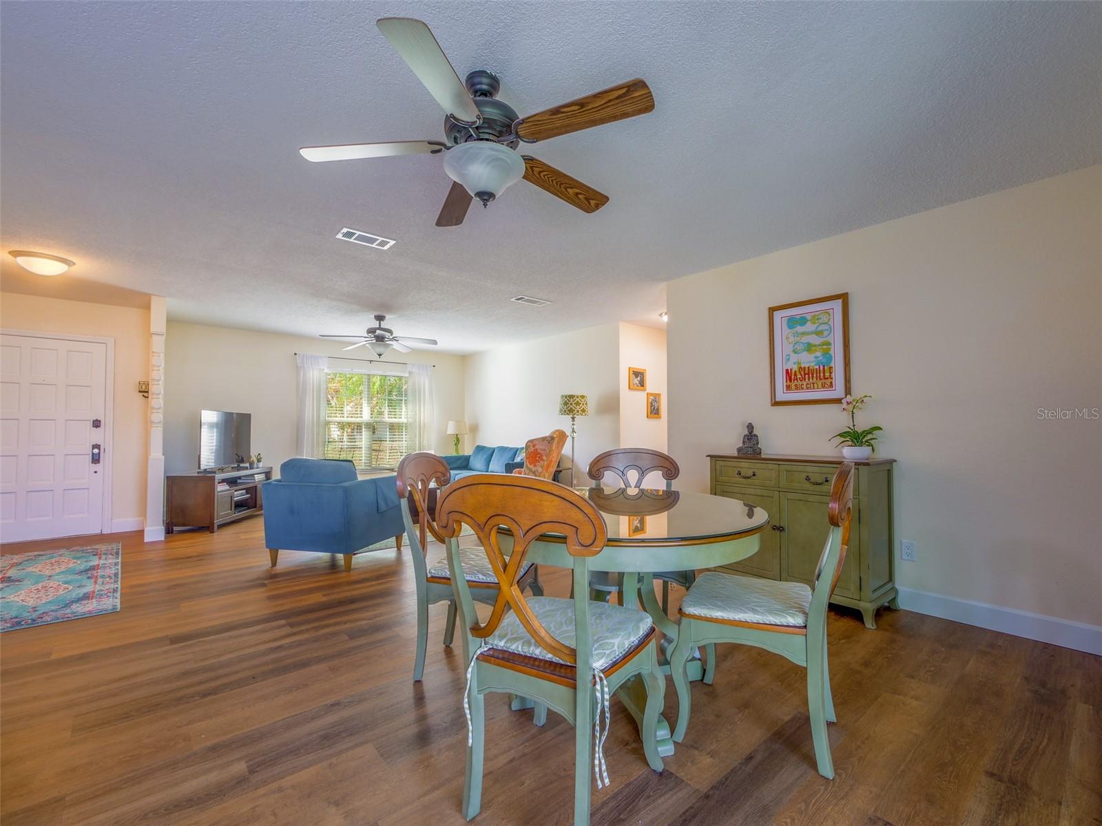 DOVER ESTATES SECOND ADD - Residential