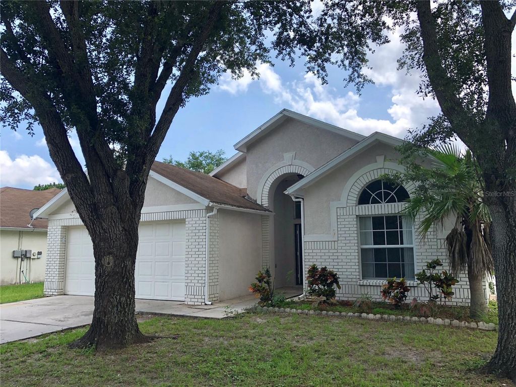 Photo of 5403 Lindburg Street, Riverview, FL 33578 (MLS # TB8477455)