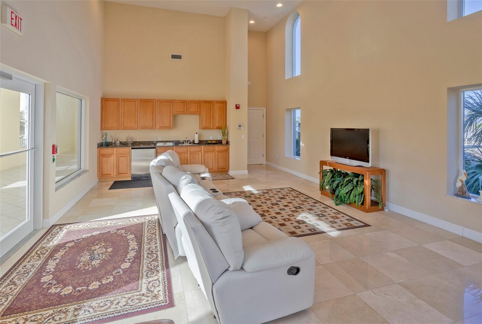 CHATEAU ON WHITE SANDS CONDO - Residential