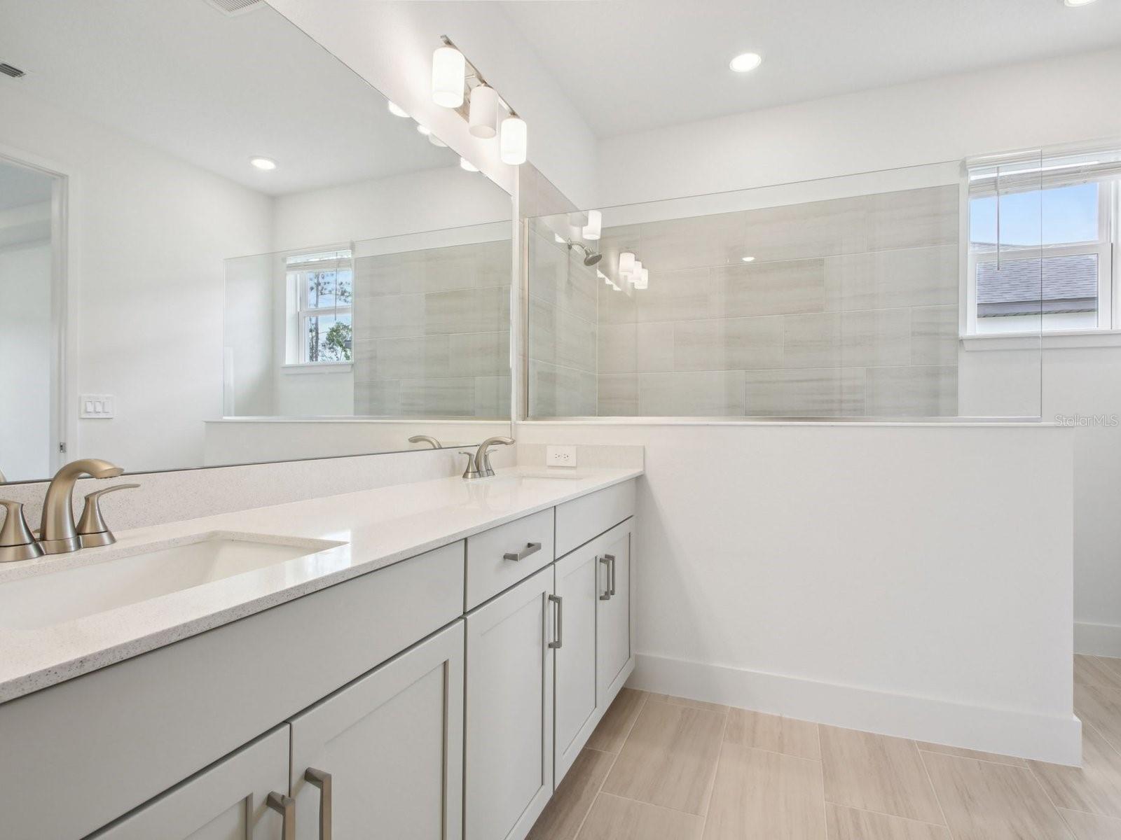 RIDGEHAVEN - Residential