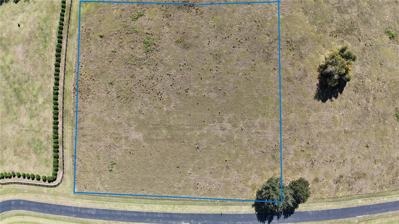 HUNTERDON HAMLET UN 01 - Land