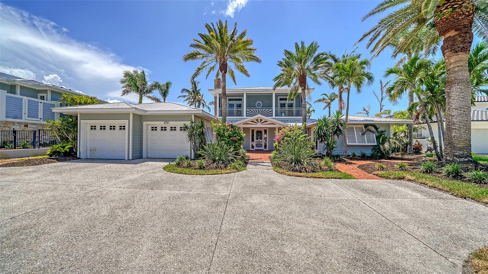 878 FREELING DRIVE