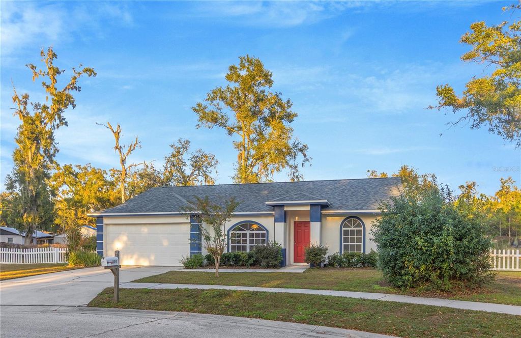 Photo of 601 Parsons Reserve Court, Seffner, FL 33584 (MLS # TB8461344)