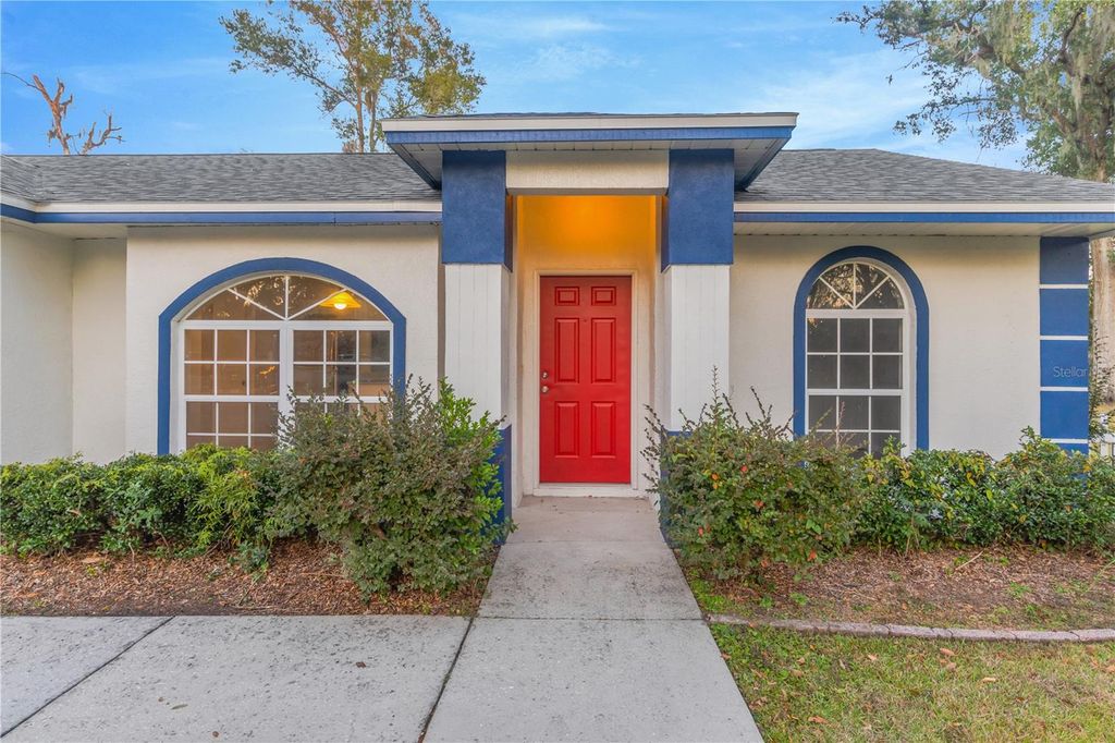 Photo of 601 Parsons Reserve Court, Seffner, FL 33584 (MLS # TB8461344)