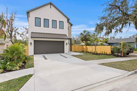 A home in SARASOTA