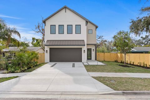 A home in SARASOTA