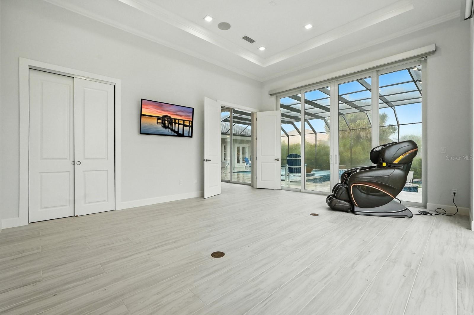 ISLAND ESTATES SUB - Residential