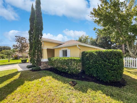 A home in APOPKA