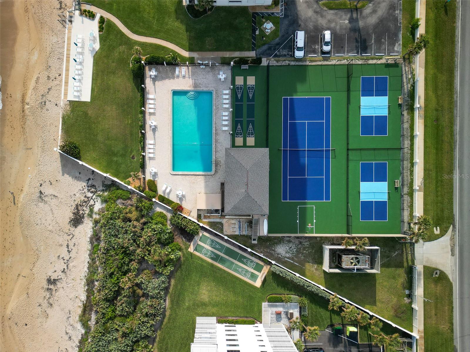 SOUTHWIND CONDO - Residential