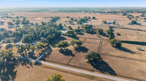 Tiny photo for 680 NE 120th Street, Ocala, FL 34479 (MLS # OM717694)