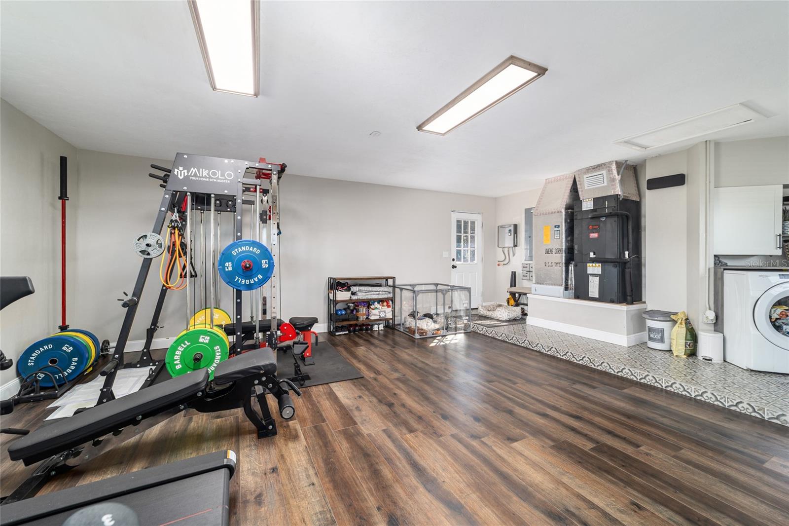 MEADOWLANDS - Residential