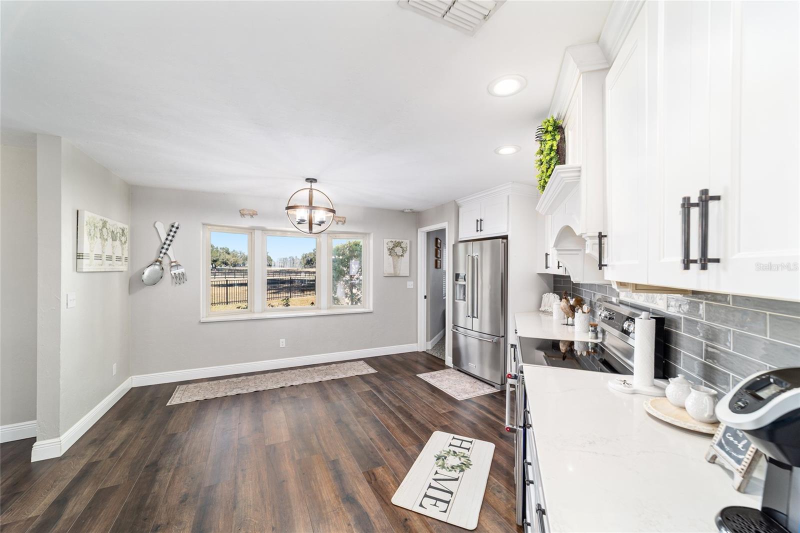 MEADOWLANDS - Residential